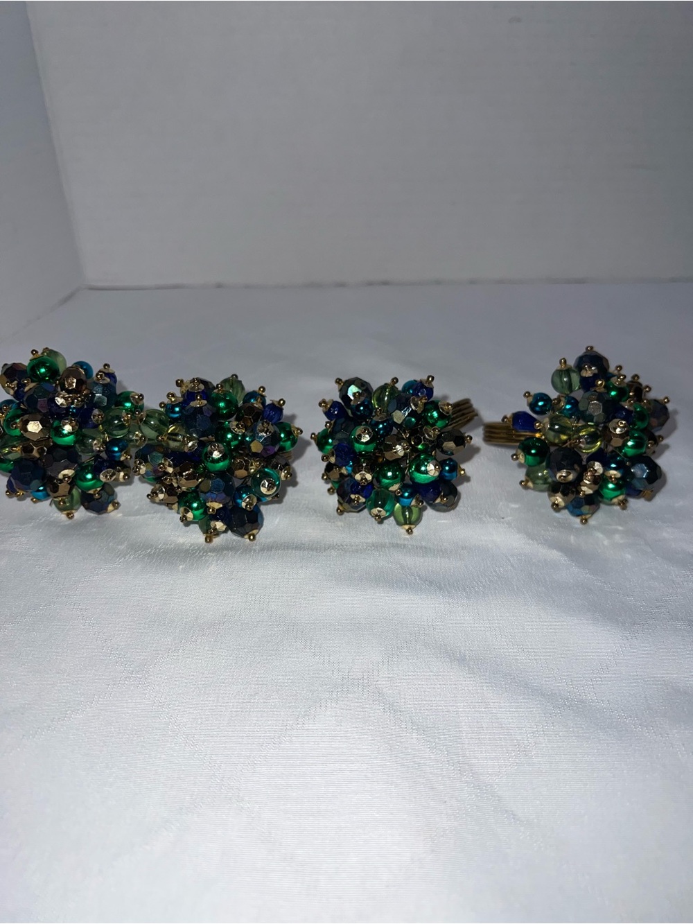 Pier 1 Beaded PEACOCK Napkin Rings Green Purple Gold Set of 4